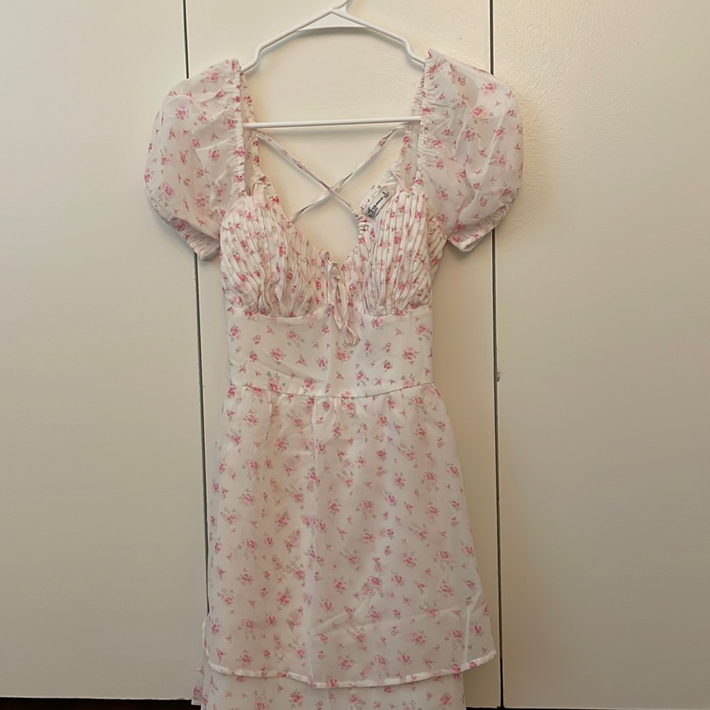 Hollister Tie-Back Double-Tier Short Dress White Pink Floral Size Small